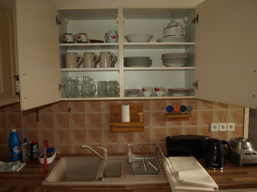Guest House Luft Sneznik Esterno foto