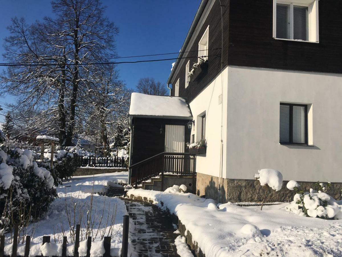 Guest House Luft Sneznik Esterno foto